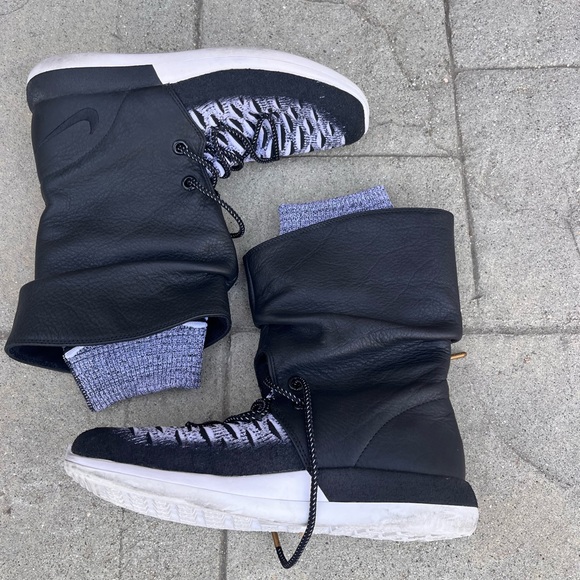 - BN women’s Nike roshe two hi flyknit boots trainers black and white m, s… - Picture 2 of 12